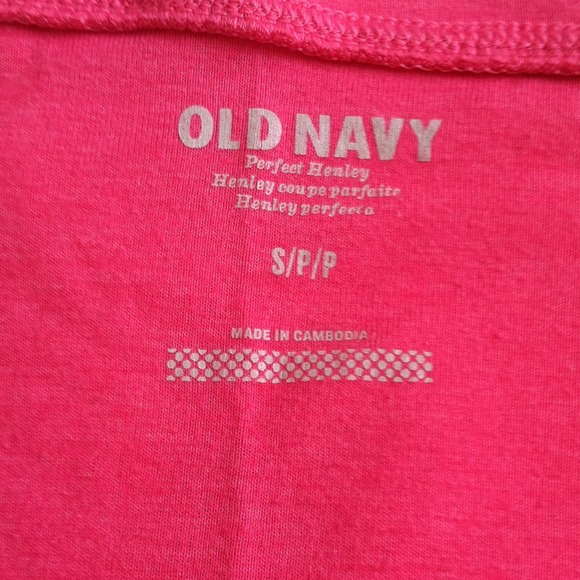 Tops - Picture 3 of 3