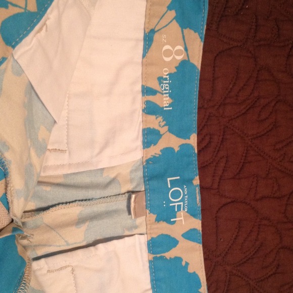 Bundled-LOFT shorts - Picture 2 of 2
