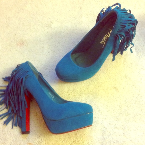 SOLD Brand new  teal heels with fringe size 7.5