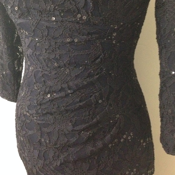 ✂Navy Lace Ralph Lauren Cocktail Dress - Picture 3 of 4