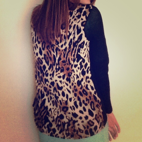 Leopard print cardigan!