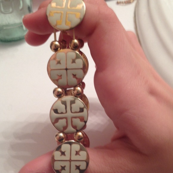 Gold + white stacking bracelet // SOLD - Picture 3 of 3