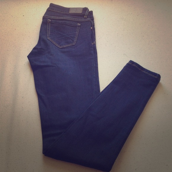 Blue jegging, never worn