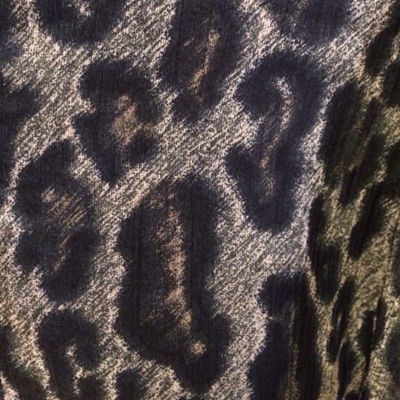 Animal print one shoulder dress - Picture 3 of 3