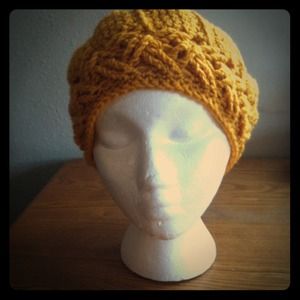 REDUCED! Women's Celtic Weave Slouch Hat