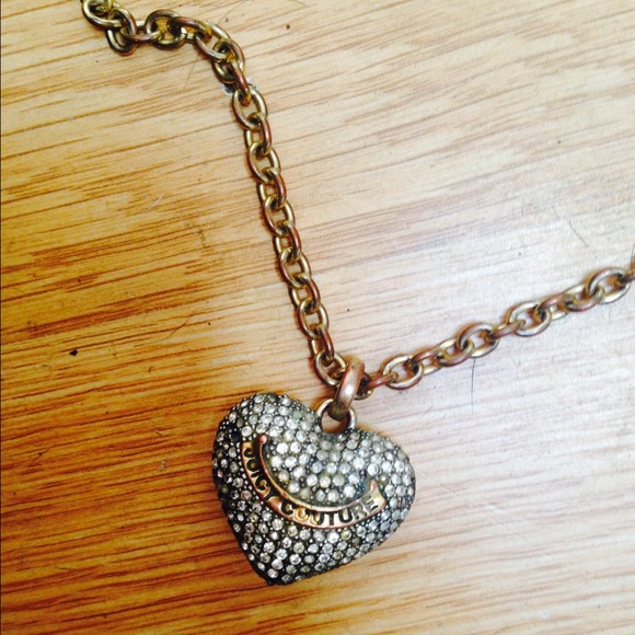 Juicy couture necklace