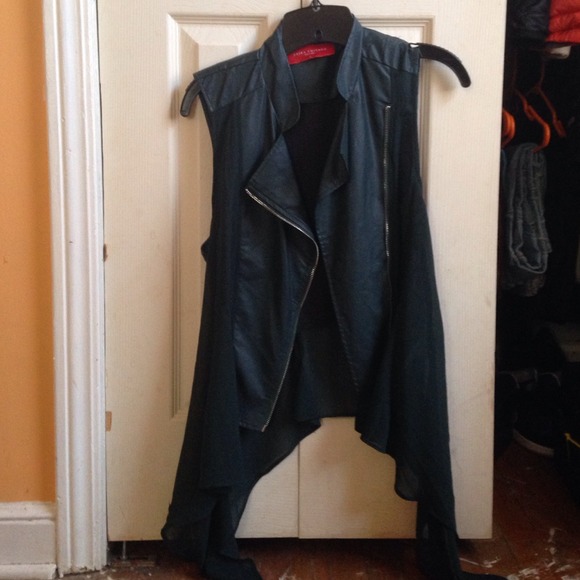 Akira see through top - Picture 1 of 1