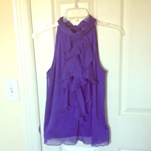 Purple sleeveless ruffle shirt