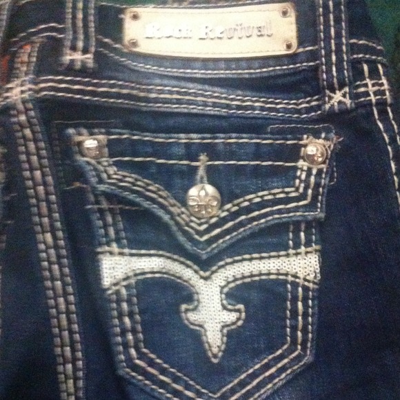 Size 24 rock revival - Picture 2 of 4