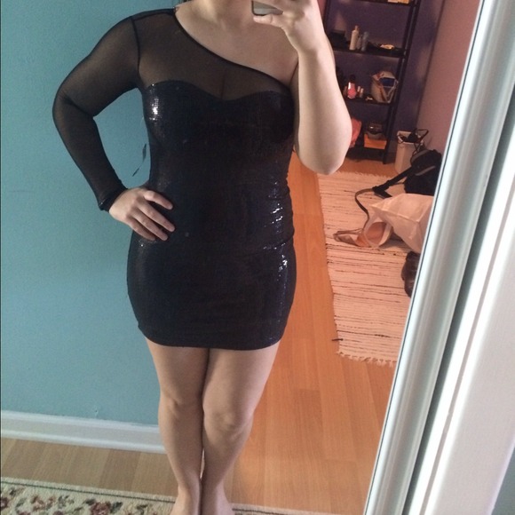 Sequence black dress