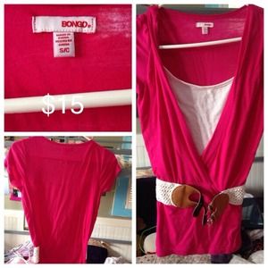 Cute pink and white shirt, with a belt around it