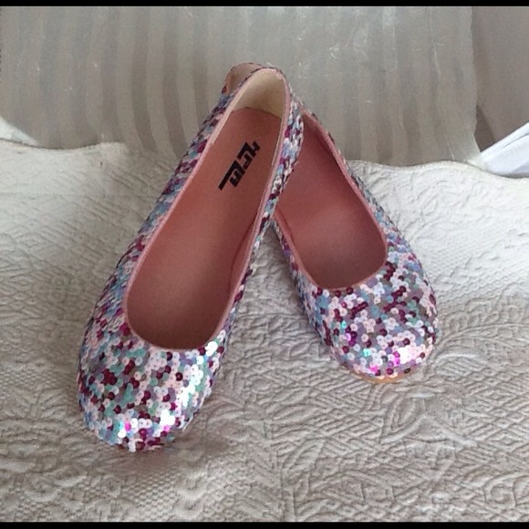 Sequined Ballerina Flats. NEW