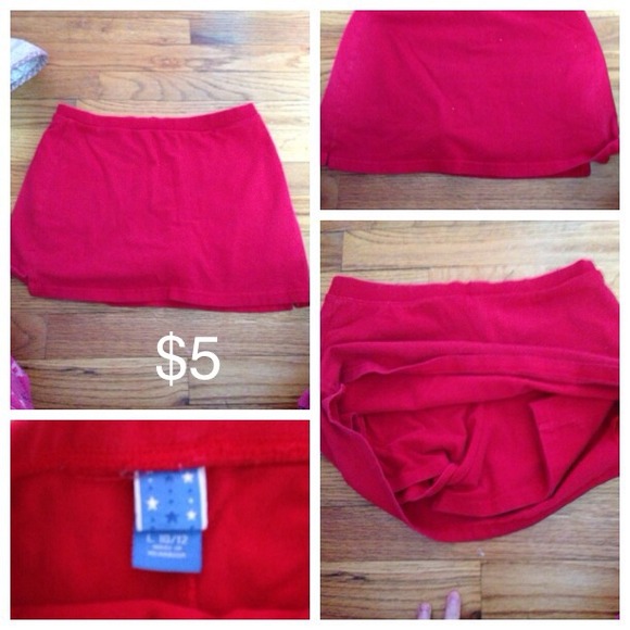 Red shorts. Has an extra pair of shorts under it