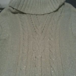 Extra pictures of cream colored sweater