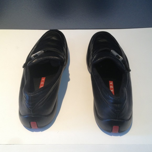 Prada Black Leather Loafer Flats - Picture 4 of 4