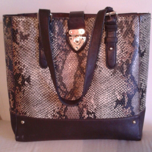 Handbag