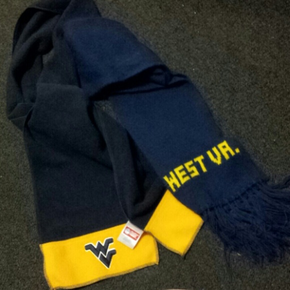 Bundled two wv scarfs!!!