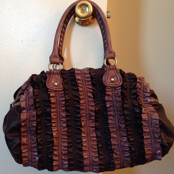 Eggplant handbag - Picture 1 of 3
