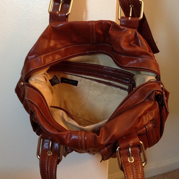 Deep tan handbag - Picture 2 of 3