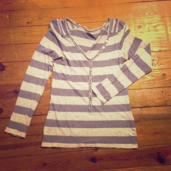 Purple and lavender long sleeved V neck henley.