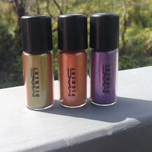 MAC pigments!!