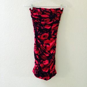 PINK HAWAIIAN FLORAL DRESS