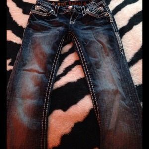 ROCK REVIVAL JEANS