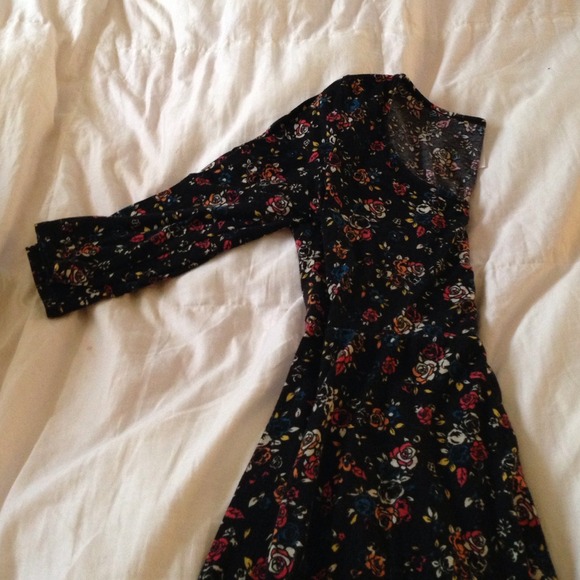 Black Floral Dress - size small - Picture 2 of 2