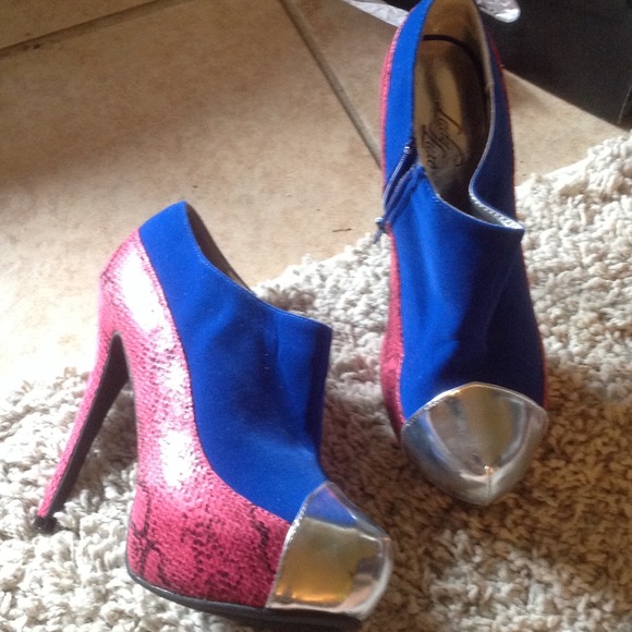 SOLD.  Wore once colorful bootie size 7.5