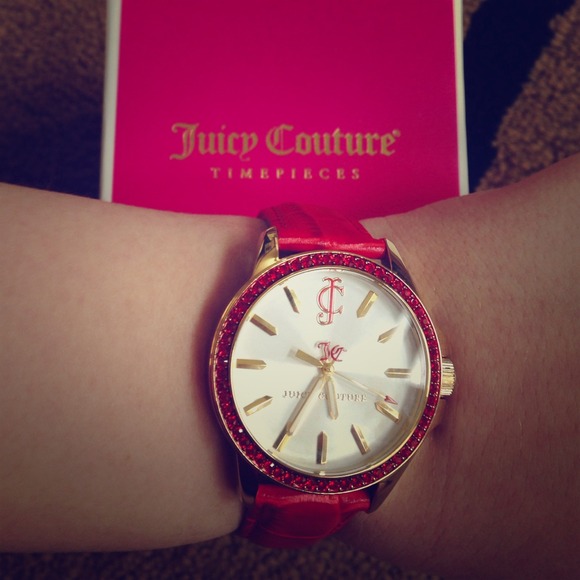 NWT AUTHENTIC JUICY COUTURE RED LEATHER WATCH!