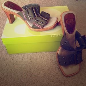 PRICE CUT ✂️✂️Gianni Bini Shoes