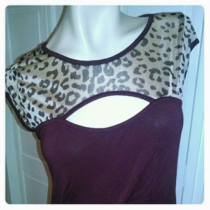 Bebe cheetah top