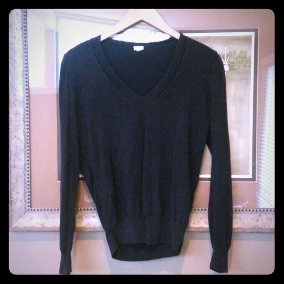 J. CREW SWEATER.