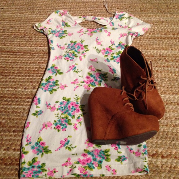 Floral bodycon dress