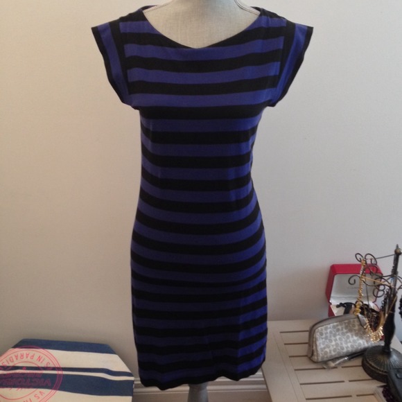 🚫SOLD LOCALLY🚫French Connection bodycon dress