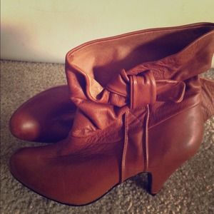 Sexy brown  Steve Madden ankle boots size 6.5