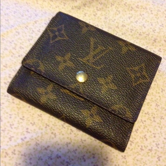 🎉💯 Authentic Louis Vuitton wallet