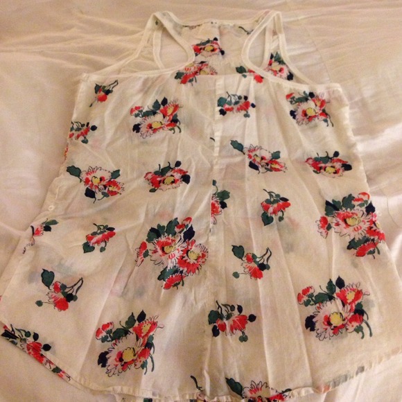 Whit Floral Tank Top - size small - Picture 3 of 4