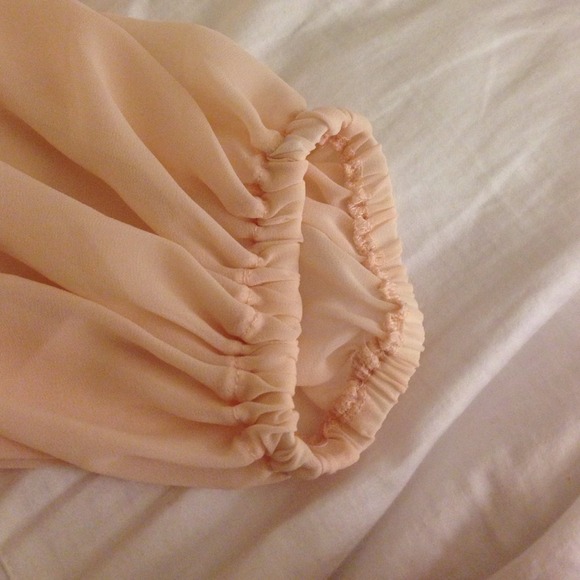 Pink Chiffon Bohemian Top - size small - Picture 4 of 4