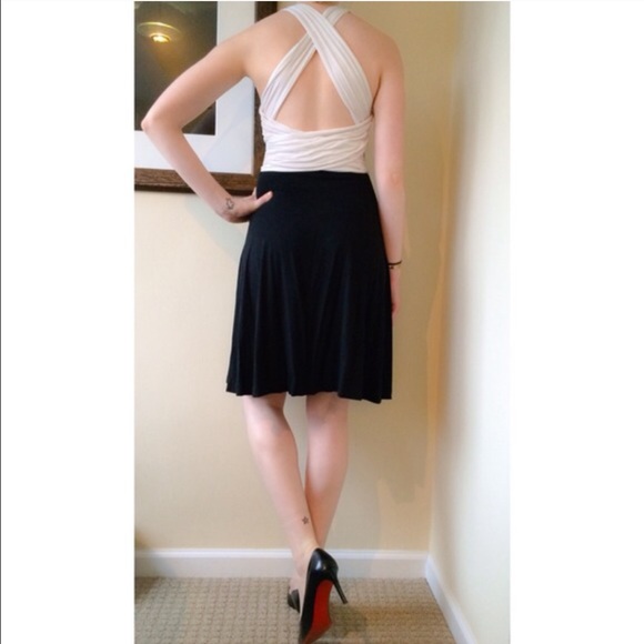 ⭐️LAST CHANCE⭐️Banana Republic Black & White Dress - Picture 3 of 3