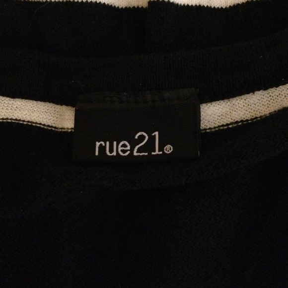 Black and White Striped Cardigan - size small - Picture 3 of 4