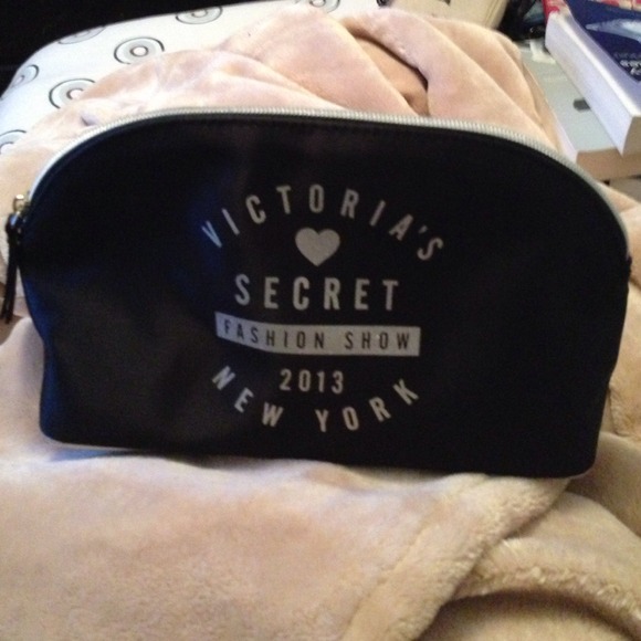 Victoria's Secret fashion show makeup case