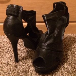 Meng.qian.lu 5 inch heels, black