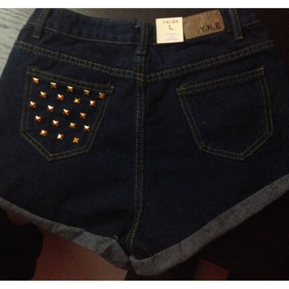 High Waisted Dark Denim Studded Shorts 💋 - Picture 2 of 2