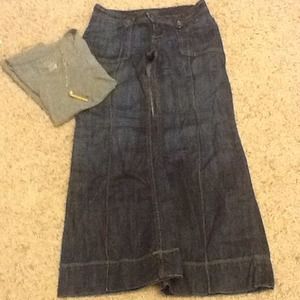 Banana Republic classic wide leg jeans, size 4P