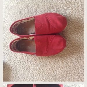 TOMS bundle reserved!