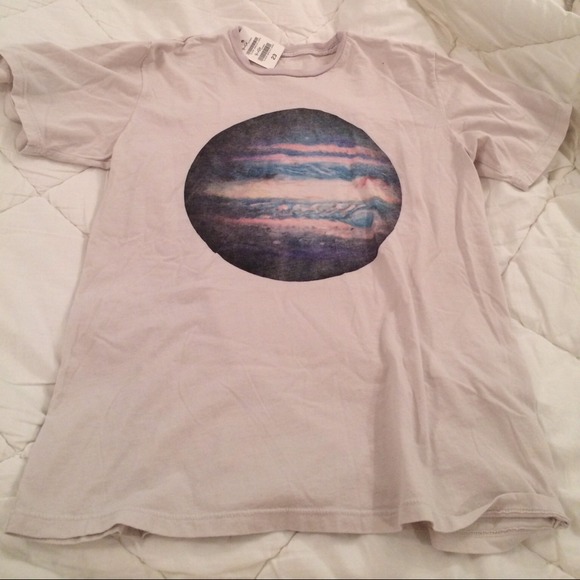 💢 RESERVED 💢 Brandy Melville Graphic T's and Hat