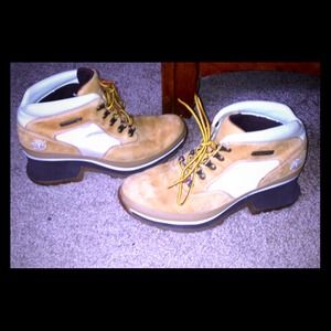 Small heel timberland ankle boots.