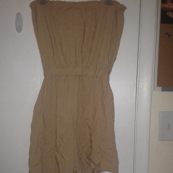 Nude tone jumper. - Picture 2 of 2