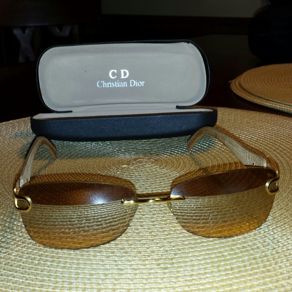 Christian Dior Accessories - Sunglasses